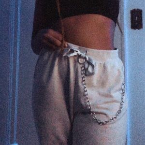 Brandy Melville Cosmetic Chain!